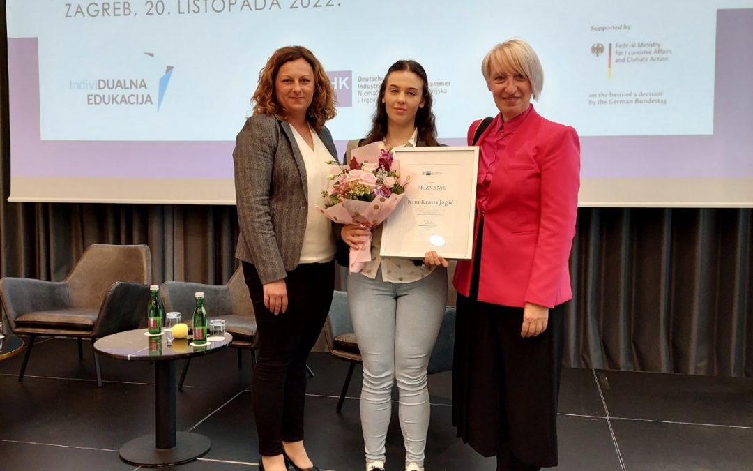 Učenica Srednje škole Ludbreg Nina Kraus Jagić, smjer Prodavač, osvojila drugo mjesto na dodjeli 3. AHK nagrade za strukovno obrazovanje